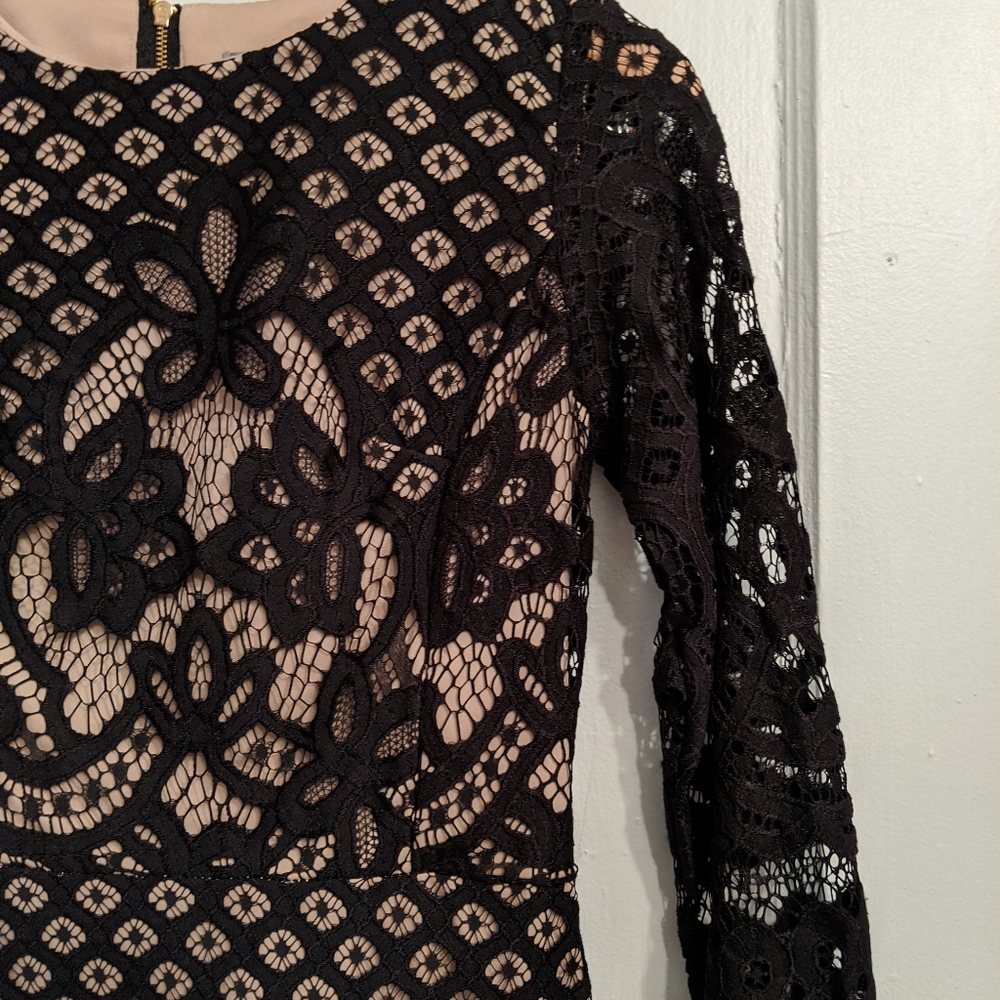 Perfect Holiday Dress! NWT Danny and Nicole dress